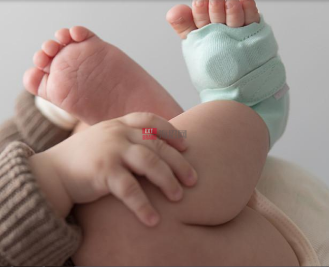 美国智能监控婴儿袜子