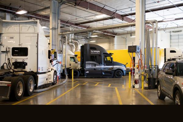 Auto<em></em>nomous trucking in Tucson