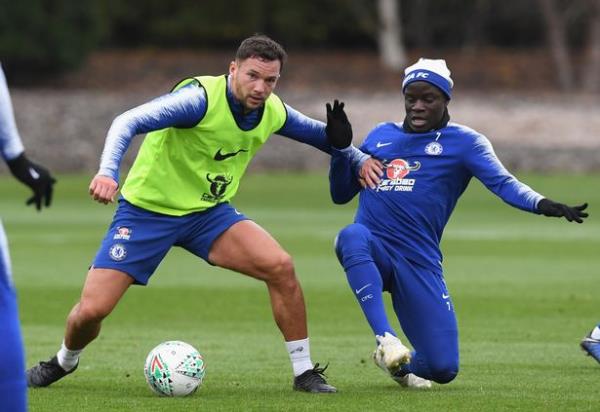 Drinkwater followed N'Golo Kante to Chelsea and the pair could now me<em></em>ta up o<em></em>nce more in Saudi Arabia
