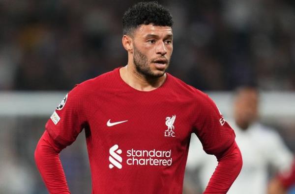 Alex Oxlade-Chamberlain made just 13 appearances last season