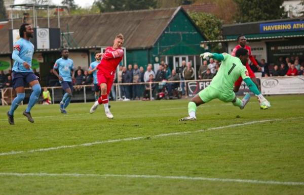 Nash, who is a prolific goalscorer for Hornchurch, is looking forward to taking his chance on the European stage