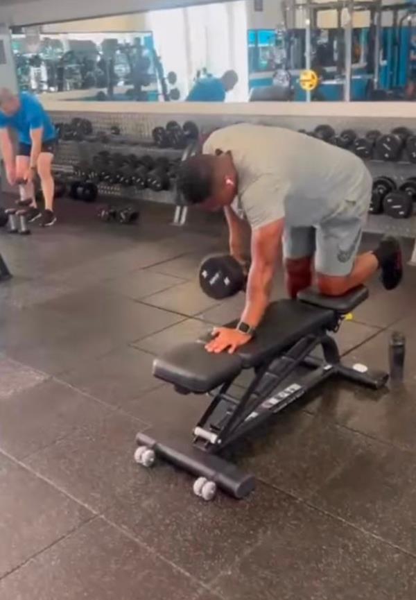 Valencia regularly uploads footage in the gym