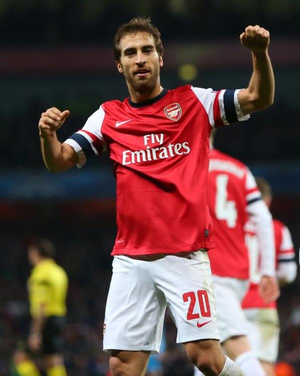 Mathieu Flamini of Arsenal celebrates