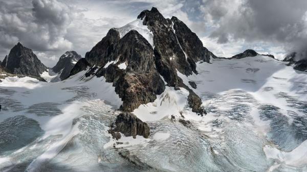 Pic: Edward Burtynsky/Flowers Gallery