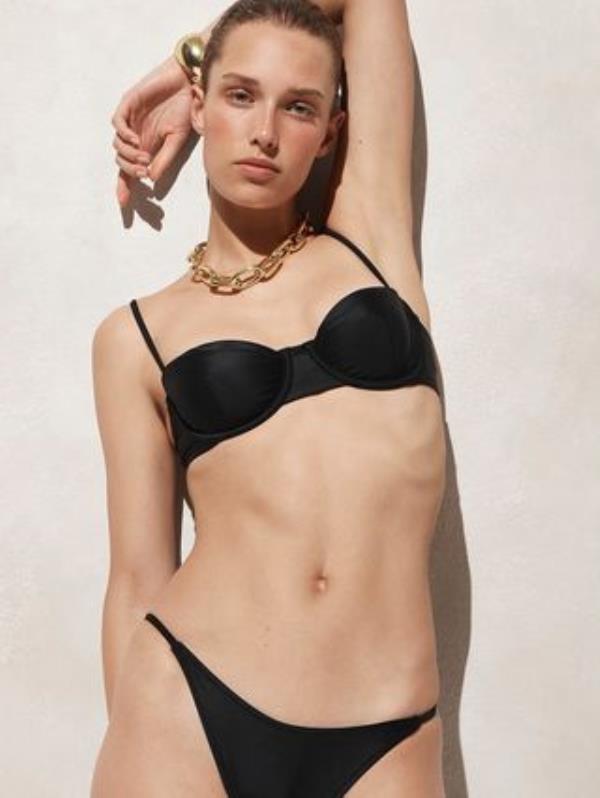 Balco<em></em>nette Underwire Bikini Top in Dot Print