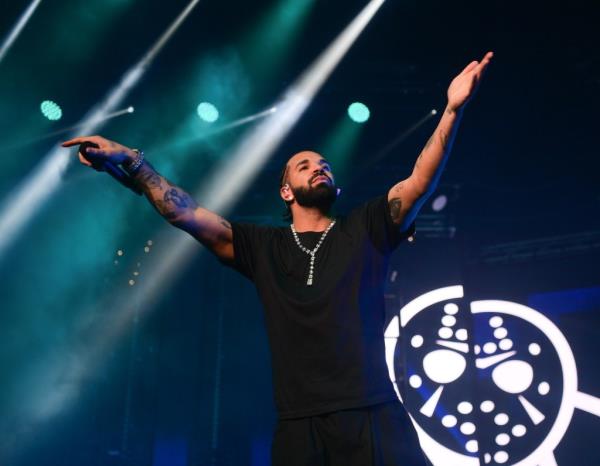 Drake performs at a concert