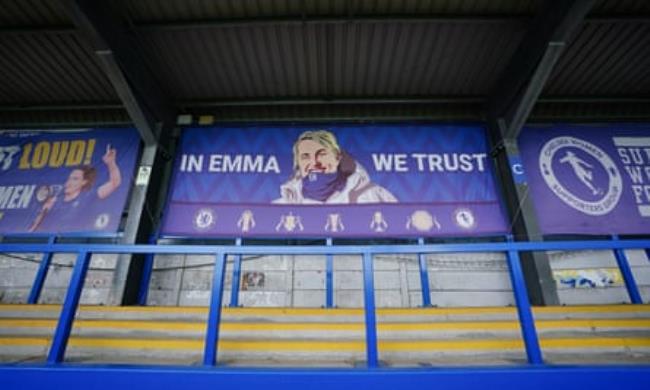A banner saluting Emma Hayes at Kingsmeadow