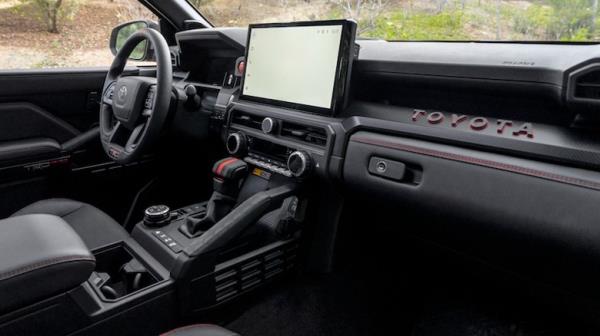 2025 Toyota 4Runner Limited dashboard