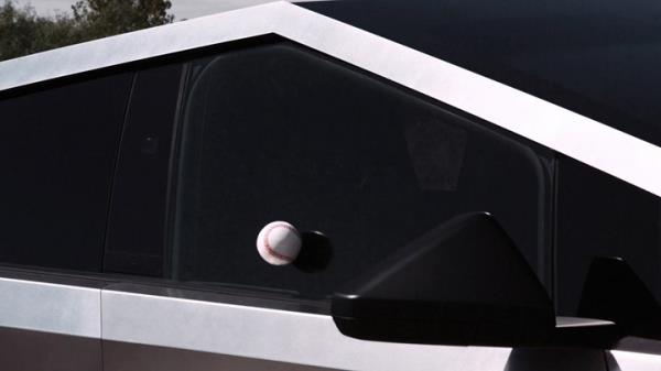 Tesla Cybertruck: tough glazing claimed to withstand 70mph ba<em></em>seball