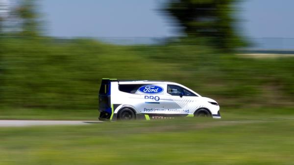 Watch: Ford's Supervan 4.2 takes on Pikes Peak hillclimb