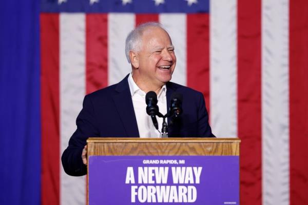 Democratic vice presidential candidate Minnesota Gov. Tim Walz speaks at a campaign event, Thursday, Sept. 12, 2024, in Grand Rapids, Mich. (AP Photo/Al Goldis)