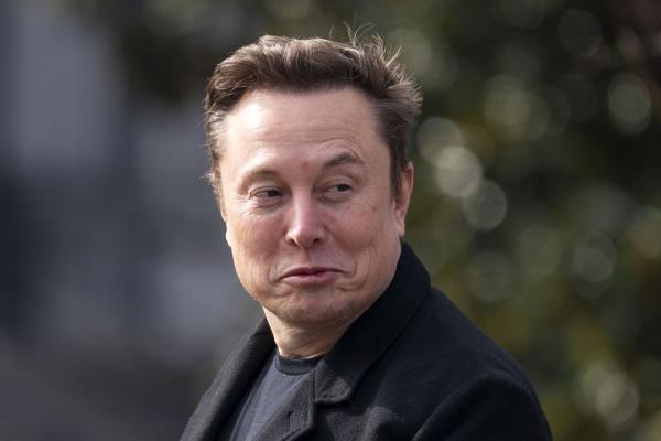 亚利桑那州和其他13个州以“鲁莽”行为为由起诉马斯克的首席执行官